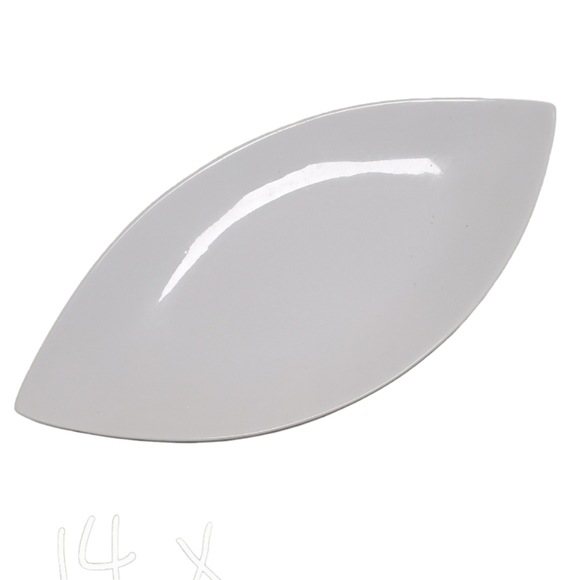 Beautiful White Porcelain Serving Platter - Picture 2 of 3